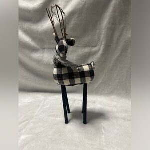 black and white plaid reindeer tabletop Christmas decoration decor